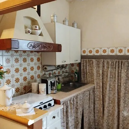 Casa Regina - Francigena E Autodromo Vallelunga 2bd 1bh *
